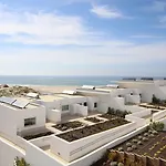 The Beachfront - D'el Rey Golf & Θέρετρο Όμπιδος