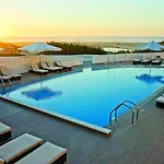 Θέρετρο The Beachfront - D'el Rey Golf &