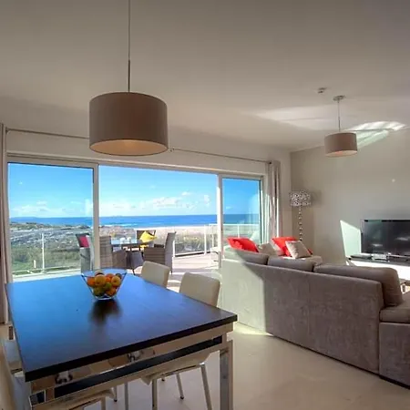 Resort The Beachfront - D'el Rey Golf &